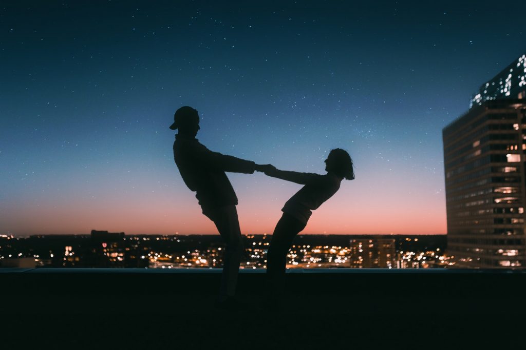 How To Greet A Woman In Italian